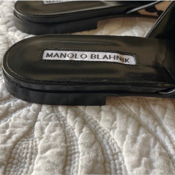 🎉🎉HOST PICK! 🎉🎉Manolo Blahnik Sandals - Picture 7 of 8